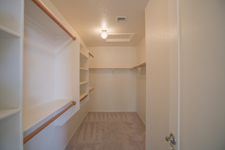 Photo 13 of 24 - 11674 W Pincushion Ct, Surprise, AZ 85378