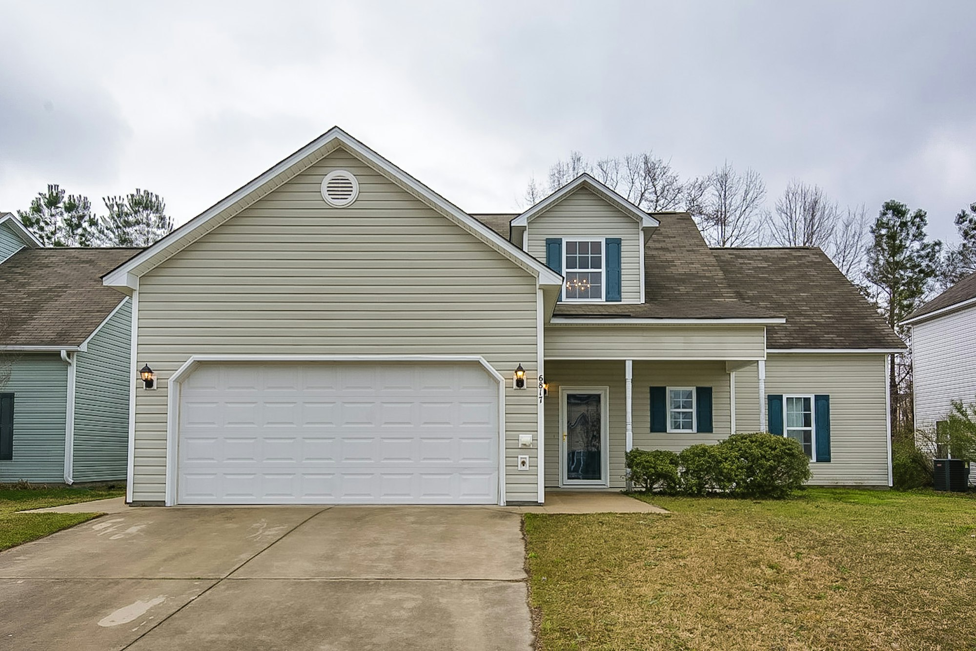 Photo 1 of 19 - 6817 Paint Rock Ln, Raleigh, NC 27610