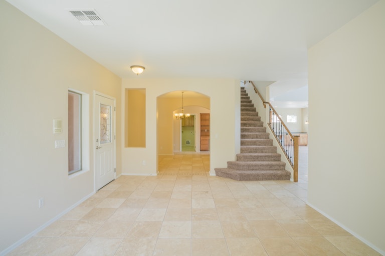 Photo 8 of 23 - 4253 S 247th Dr, Buckeye, AZ 85326