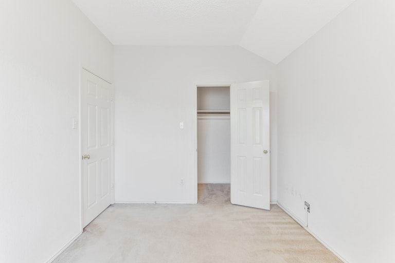 Photo 25 of 28 - 2528 Johnson Dr, Mesquite, TX 75181