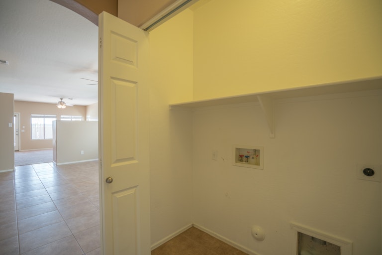 Photo 32 of 39 - 6134 S 258th Dr, Buckeye, AZ 85326