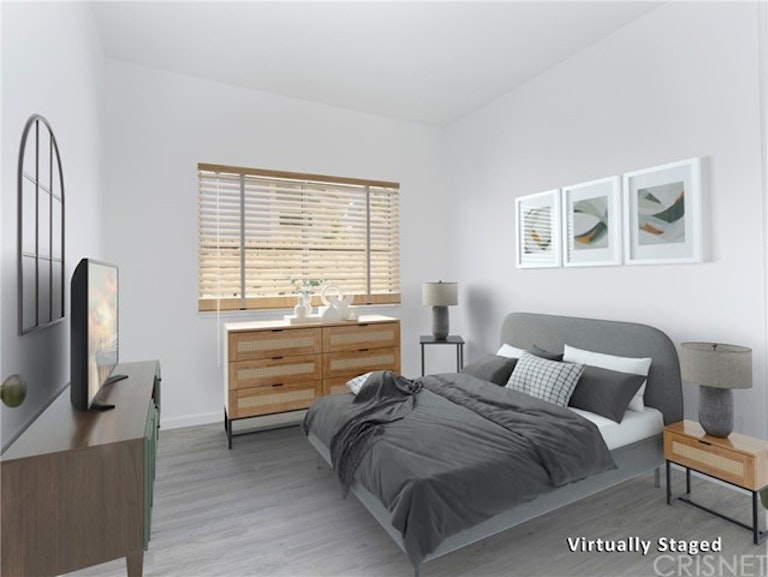 Photo 17 of 28 - 27237 Blakely Pl, Valencia, CA 91354