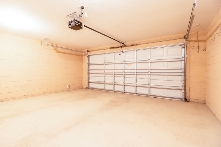 Photo 22 of 25 - 369 S Oak Ave, Orange City, FL 32763