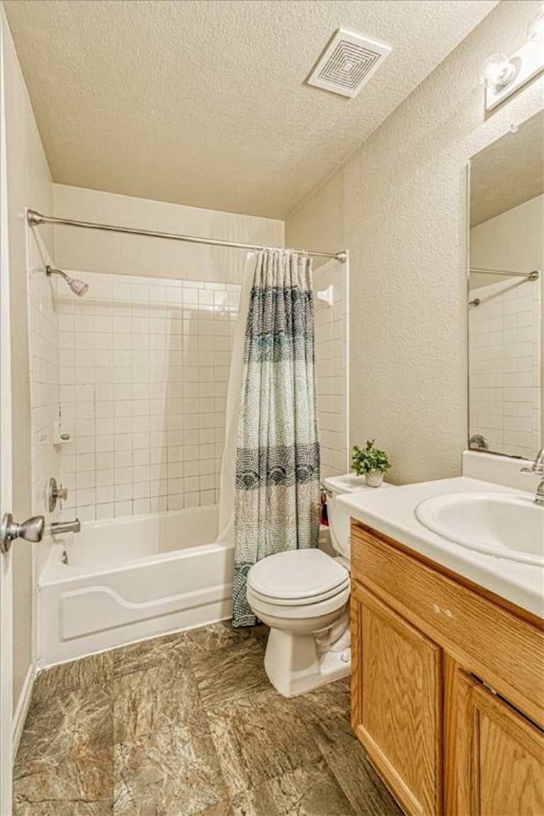 Photo 19 of 28 - 1200 Pine Portage Loop, Leander, TX 78641