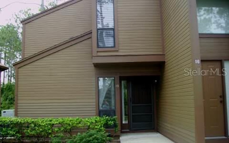Photo 1 of 1 - 15 Hembury Ln, Palm Coast, FL 32137