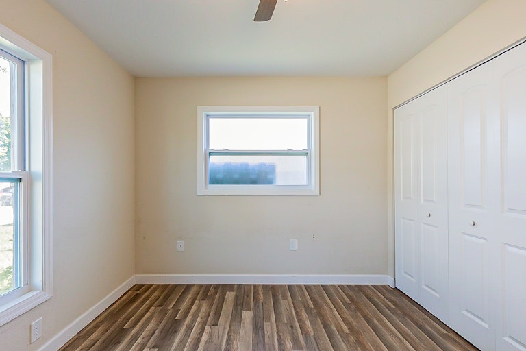 Photo 16 of 26 - 4033 Sandpointe Dr, Bradenton, FL 34205