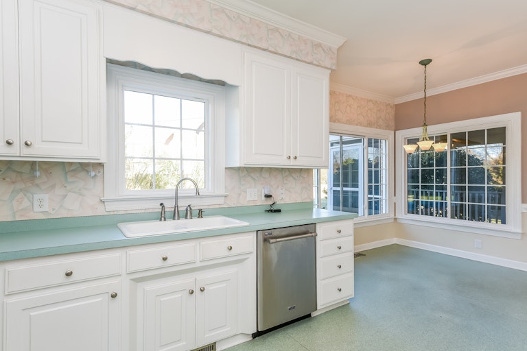Photo 12 of 25 - 503 Oldwyck Dr, Fuquay Varina, NC 27526