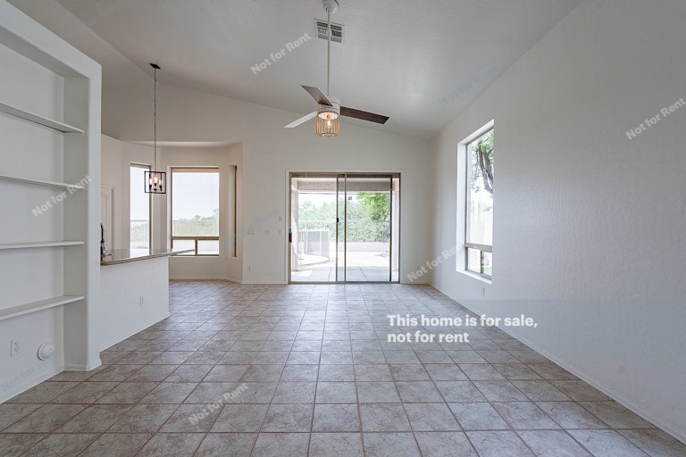 Photo 5 of 20 - 3055 N Red Mt #142, Mesa, AZ 85207