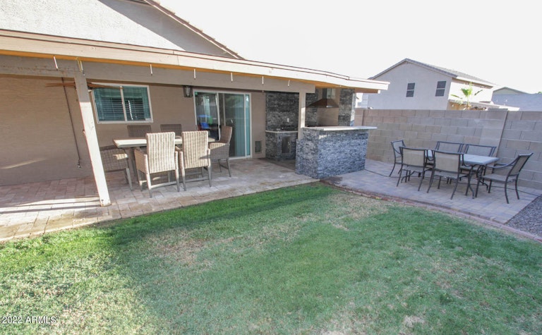 Photo 15 of 44 - 3048 W Zachary Dr, Phoenix, AZ 85027