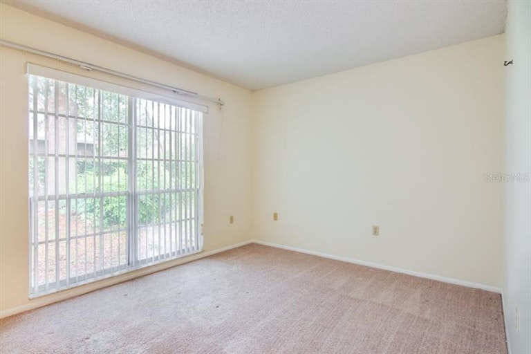 Photo 27 of 43 - 8806 Shenandoah Ln, Hudson, FL 34667
