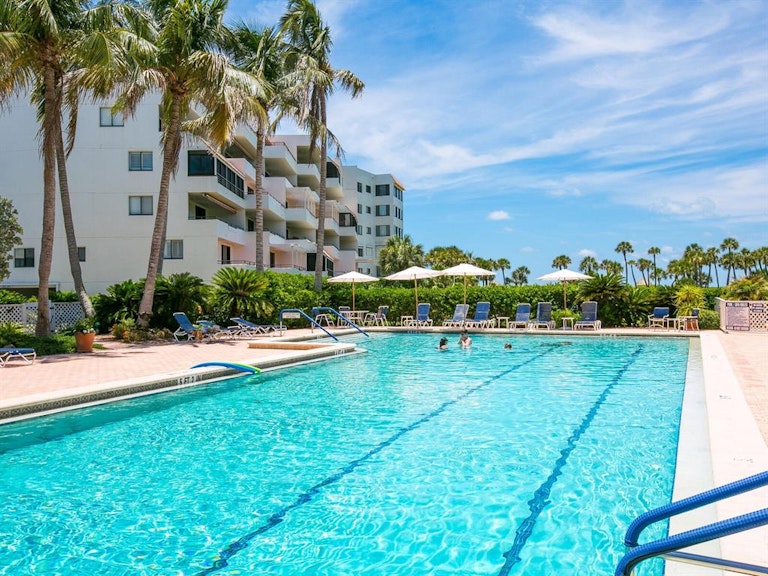 Photo 26 of 39 - 1485 Gulf Of Mexico Dr #103, Longboat Key, FL 34228