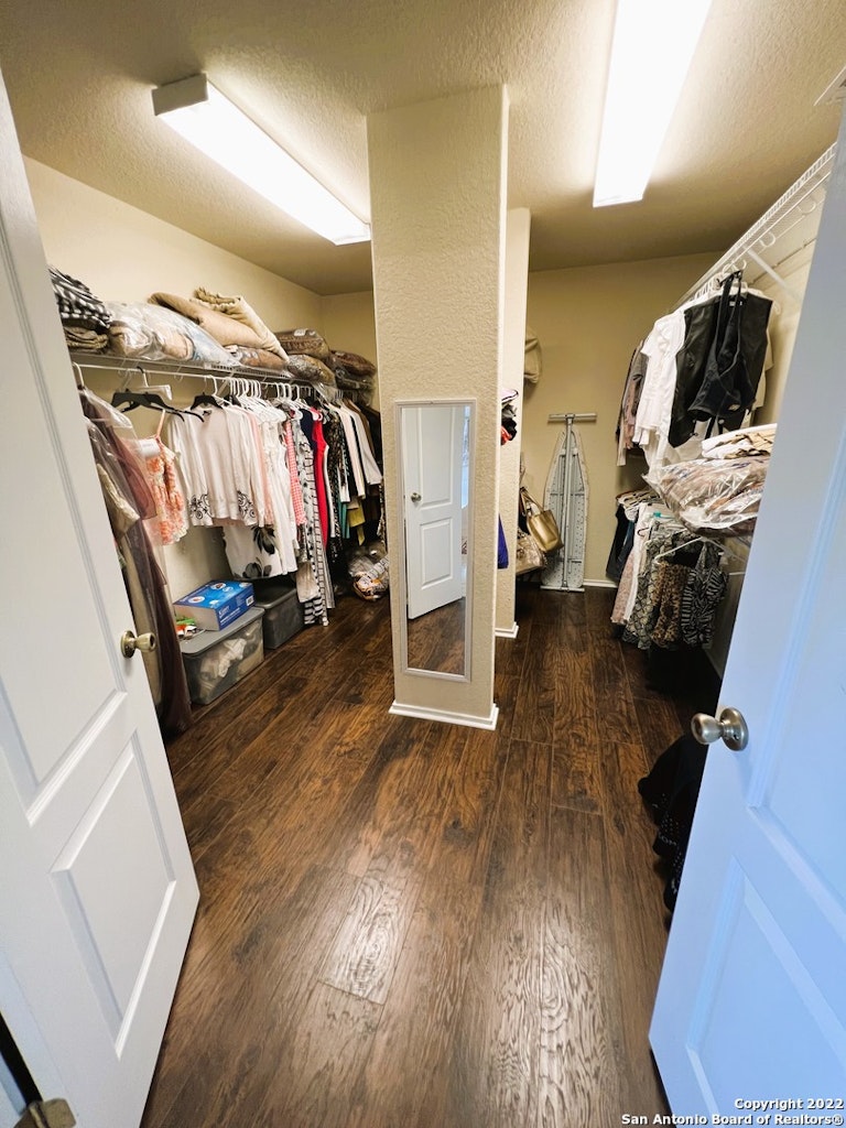 Photo 31 of 40 - 6110 Kenedy Leaf, San Antonio, TX 78253