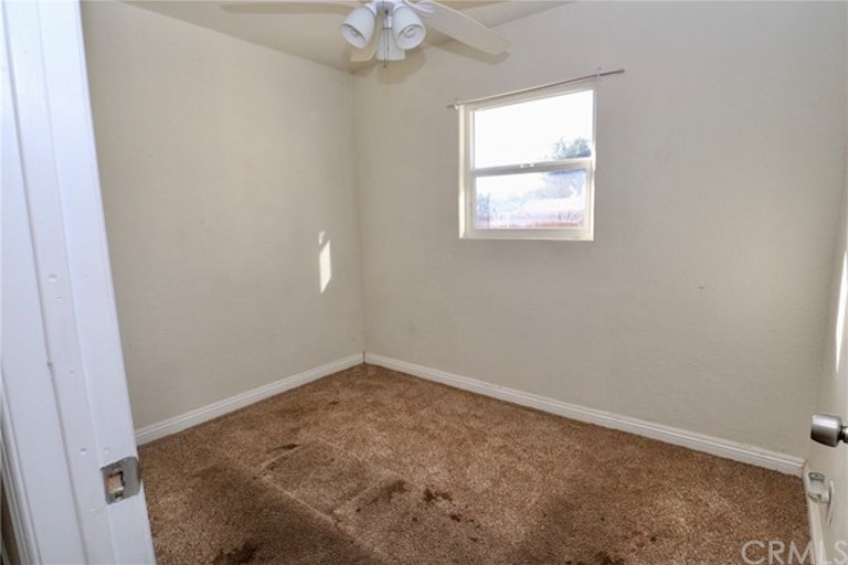 Photo 10 of 24 - 501 S Buena Vista St, Hemet, CA 92543