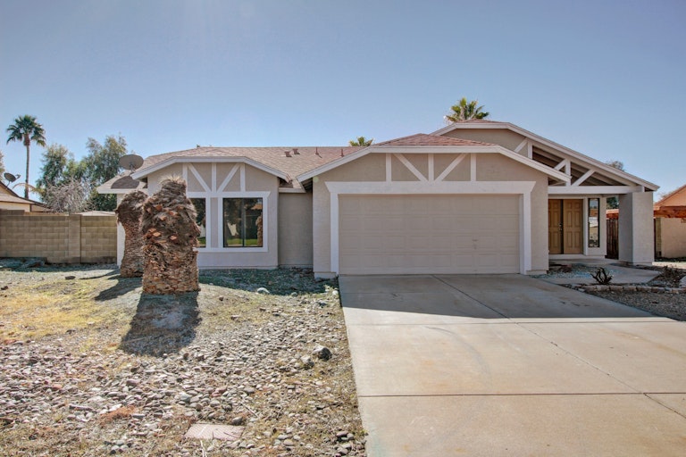 Photo 1 of 24 - 6519 E Indigo St, Mesa, AZ 85205