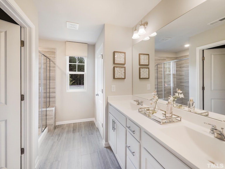 Photo 18 of 31 - 1205 Matterhorn Dr #258, Fuquay Varina, NC 27526
