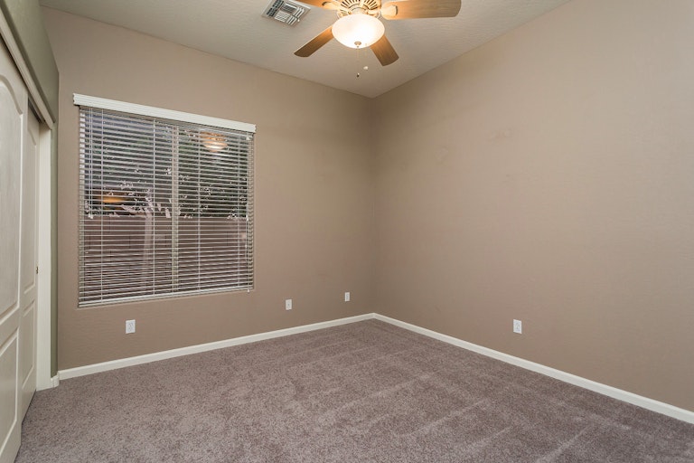 Photo 16 of 22 - 25463 N 73rd Ave, Peoria, AZ 85383