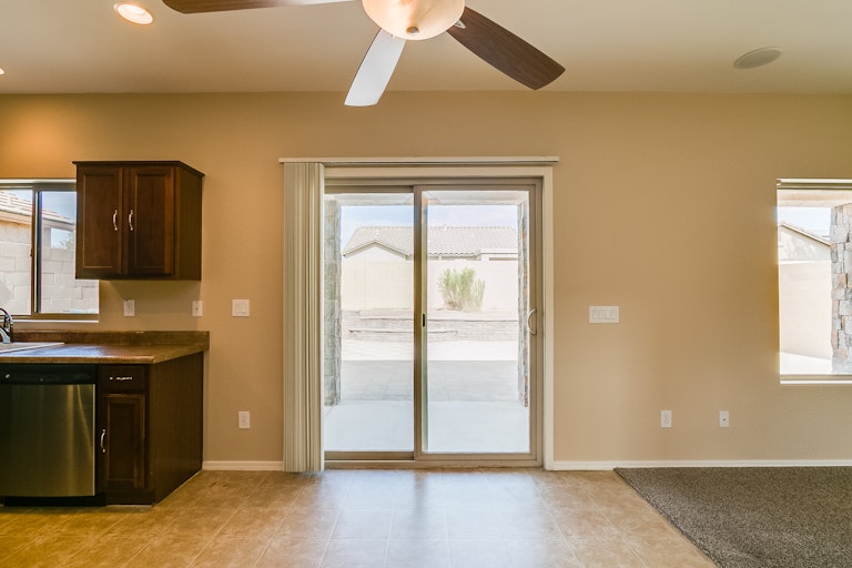 Photo 11 of 37 - 19450 W Washington St, Buckeye, AZ 85326