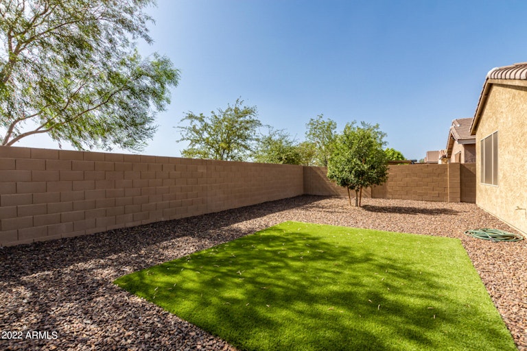 Photo 23 of 31 - 26212 N 122nd Ln, Peoria, AZ 85383