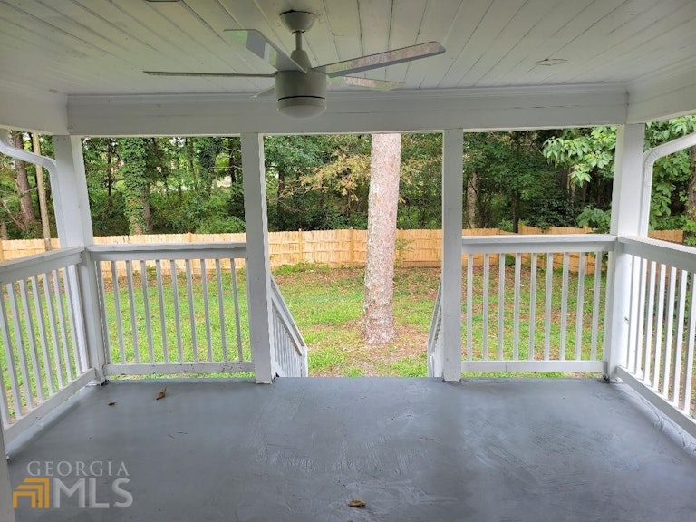 Photo 20 of 24 - 1516 Young Rd, Lithonia, GA 30058