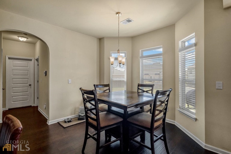 Photo 15 of 37 - 537 Harmony Way, Locust Grove, GA 30248