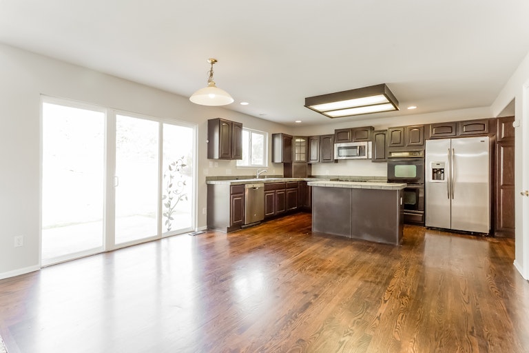 Photo 11 of 25 - 1715 Paonia Ct, Castle Rock, CO 80109