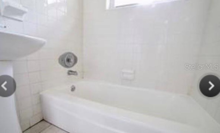 Photo 8 of 17 - 572 E Normandy Blvd, Deltona, FL 32725