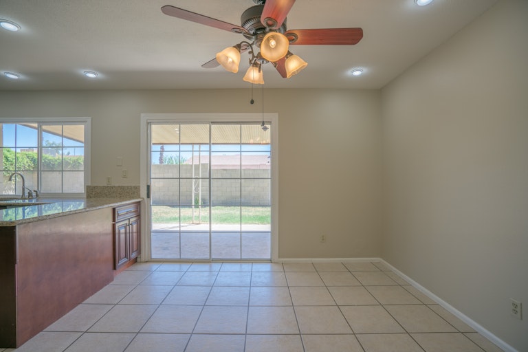 Photo 4 of 25 - 13211 N 28th St, Phoenix, AZ 85032