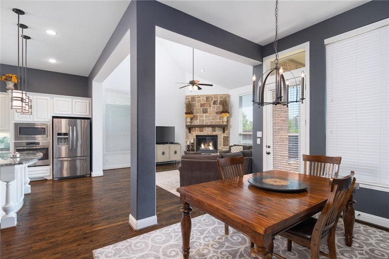 Photo 8 of 40 - 1317 Skyflower Ln, Celina, TX 75009