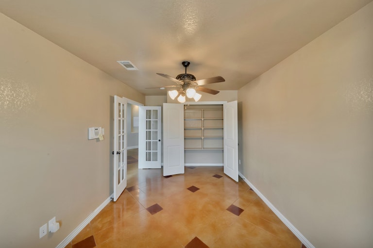 Photo 6 of 26 - 318 Spyglass Dr, Willow Park, TX 76008