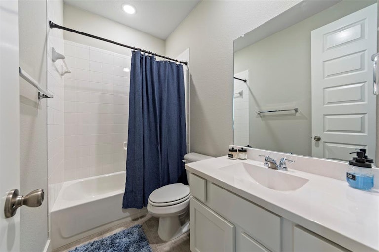 Photo 28 of 40 - 700 Pemberton Dr, Anna, TX 75409