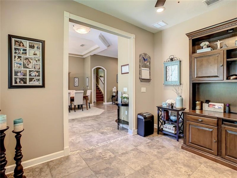 Photo 11 of 69 - 2704 Aloma Oaks Dr, Oviedo, FL 32765