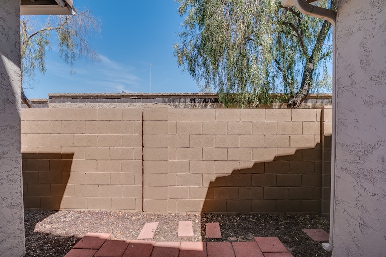 Photo 4 of 19 - 10026 E Isleta Ave, Mesa, AZ 85209