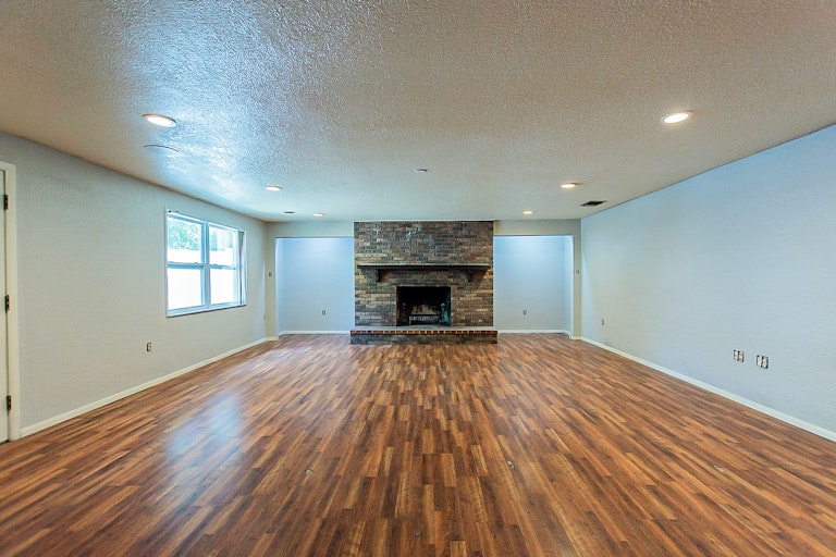 Photo 5 of 21 - 1735 Seneca Ave, Lakeland, FL 33801