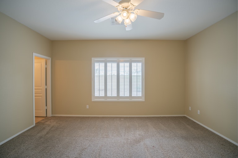 Photo 5 of 20 - 41216 N Hudson Trl, Anthem, AZ 85086