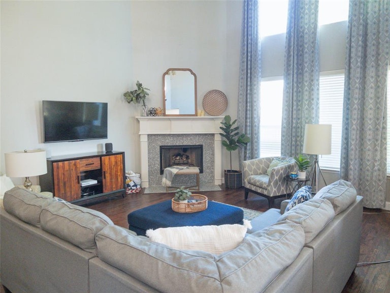 Photo 8 of 19 - 4836 Friedman Ln, Fort Worth, TX 76244
