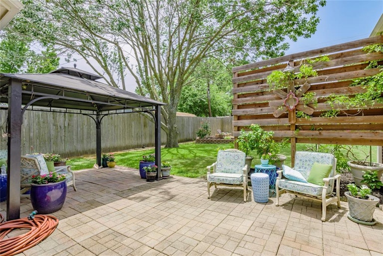 Photo 31 of 40 - 6909 Coral Ln, Sachse, TX 75048