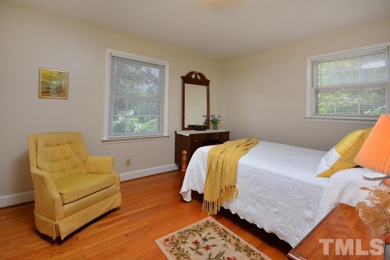 Photo 17 of 30 - 5101 Peppercorn St, Durham, NC 27704