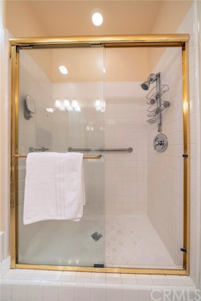 Photo 23 of 28 - 1516 Pacific Coast Hwy #203, Huntington Beach, CA 92648