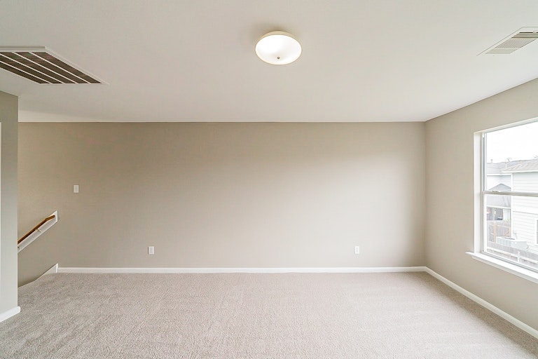 Photo 22 of 38 - 18910 Remington Mill Dr, Houston, TX 77073