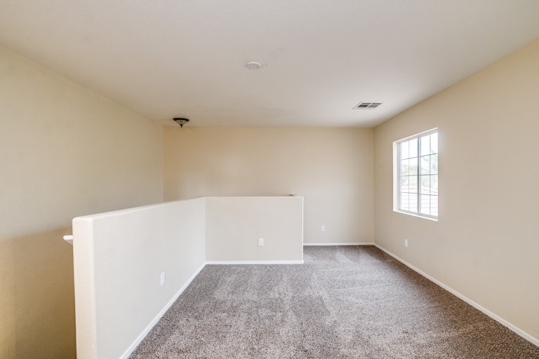 Photo 11 of 29 - 20244 N 30th Pl, Phoenix, AZ 85050