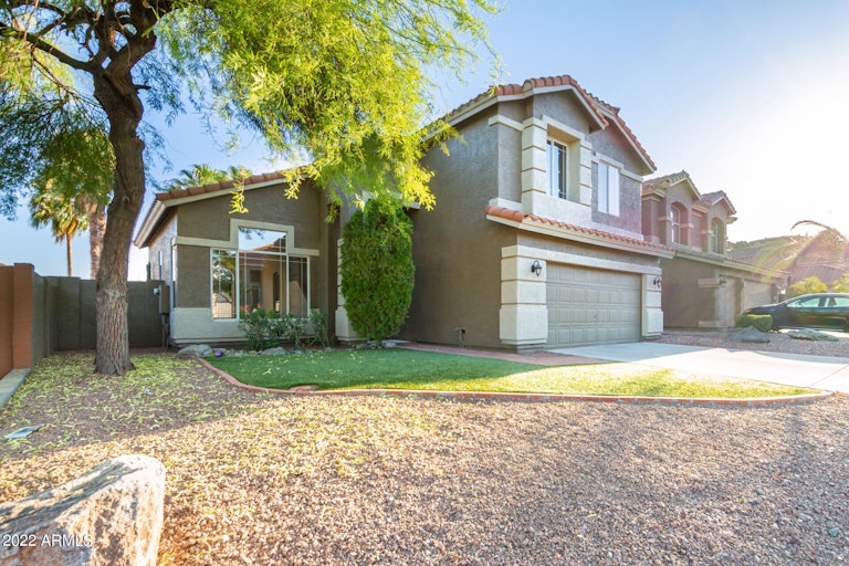 Photo 2 of 41 - 1021 E Mountain Vista Dr, Phoenix, AZ 85048