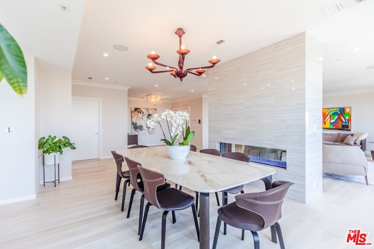 Photo 21 of 26 - 10580 Wilshire Blvd #7SW, Los Angeles, CA 90024