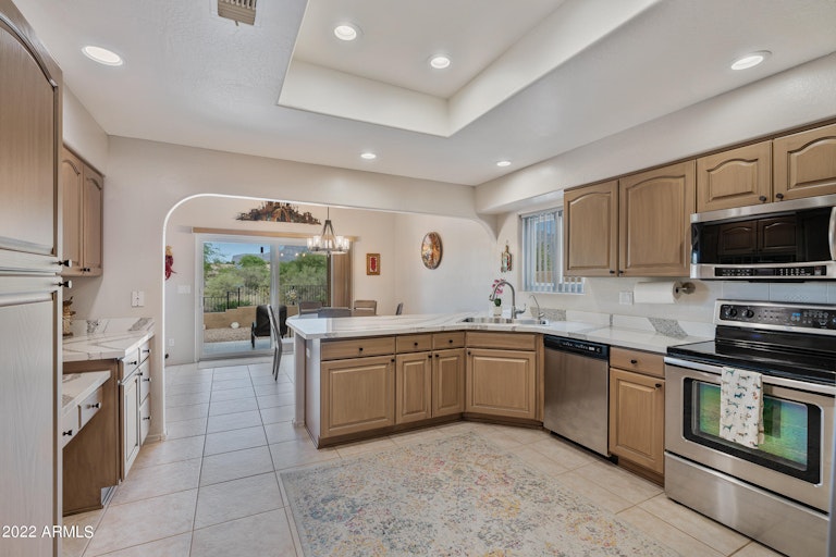 Photo 8 of 34 - 9492 E Anasazi Pl, Gold Canyon, AZ 85118
