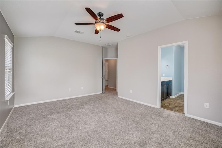 Photo 26 of 40 - 212 Mossberg Ln, Bastrop, TX 78602