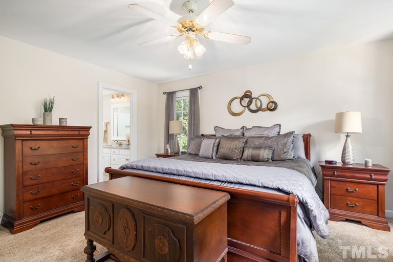 Photo 17 of 41 - 204 Merry Hill Dr, Cary, NC 27518