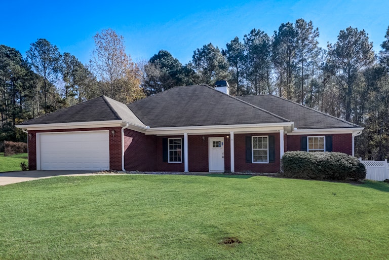 Photo 1 of 28 - 145 Vinnys Way, Covington, GA 30014