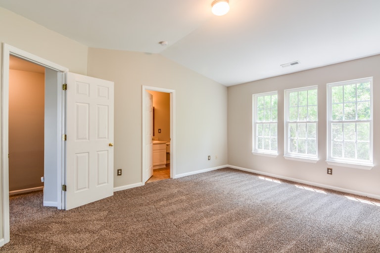 Photo 9 of 19 - 6006 San Marcos Way, Raleigh, NC 27616