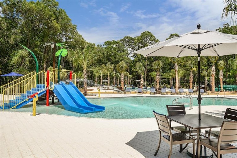 Photo 8 of 10 - 4754 Sunday Rain Ln, Land O Lakes, FL 34638