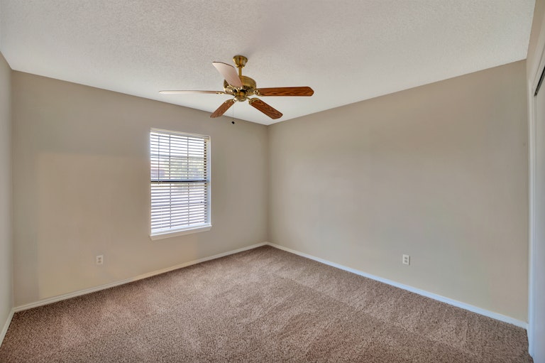 Photo 20 of 26 - 6724 Marvin Brown St, Fort Worth, TX 76179