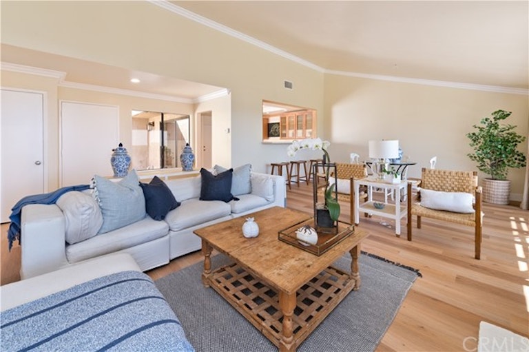 Photo 5 of 15 - 22812 Dominita Rd, Laguna Niguel, CA 92677
